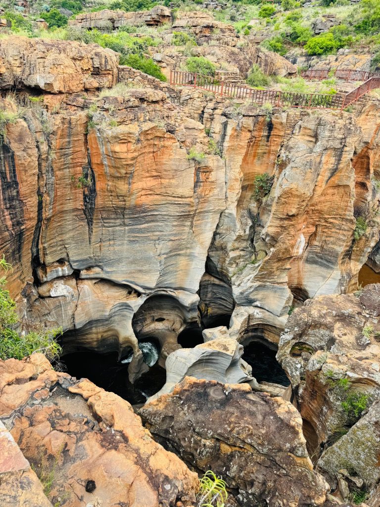 Bourke's Luck Potholes